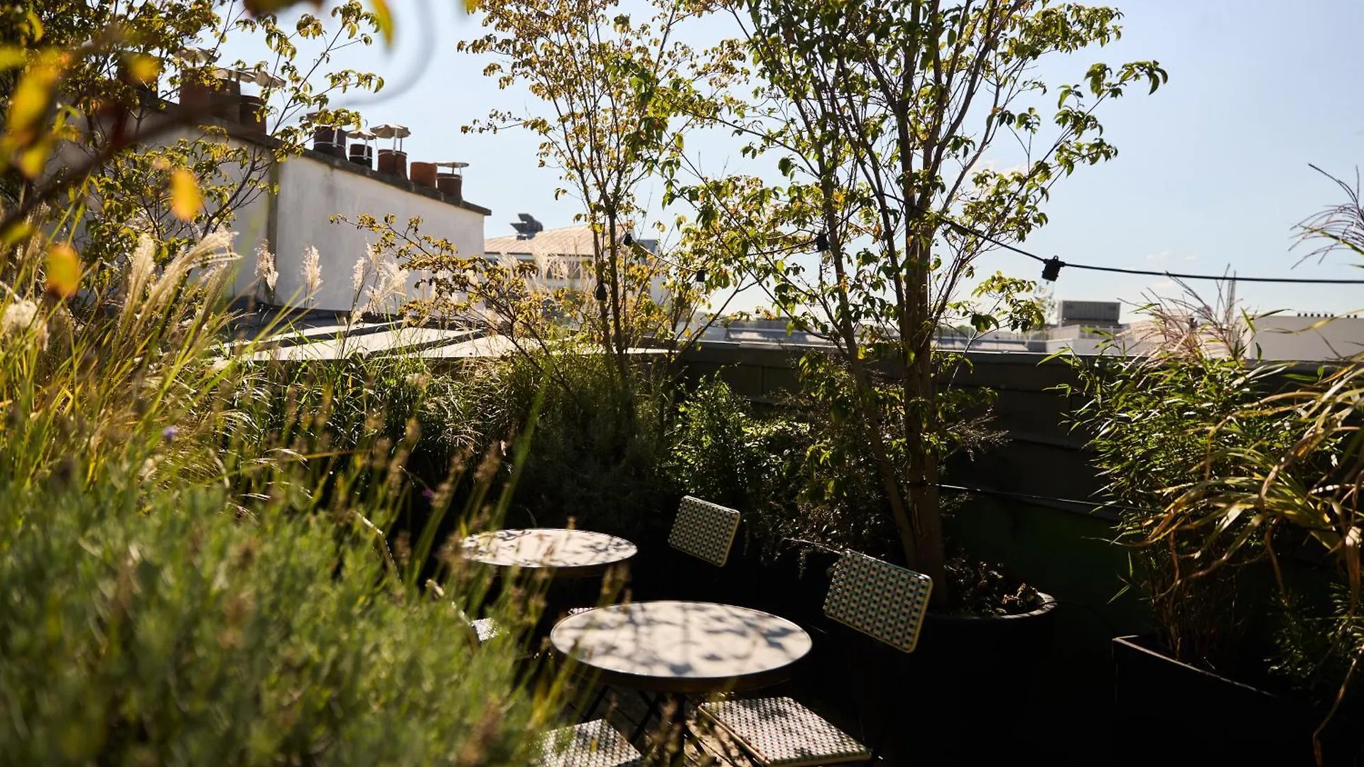 Du Sentier Hotel 4*